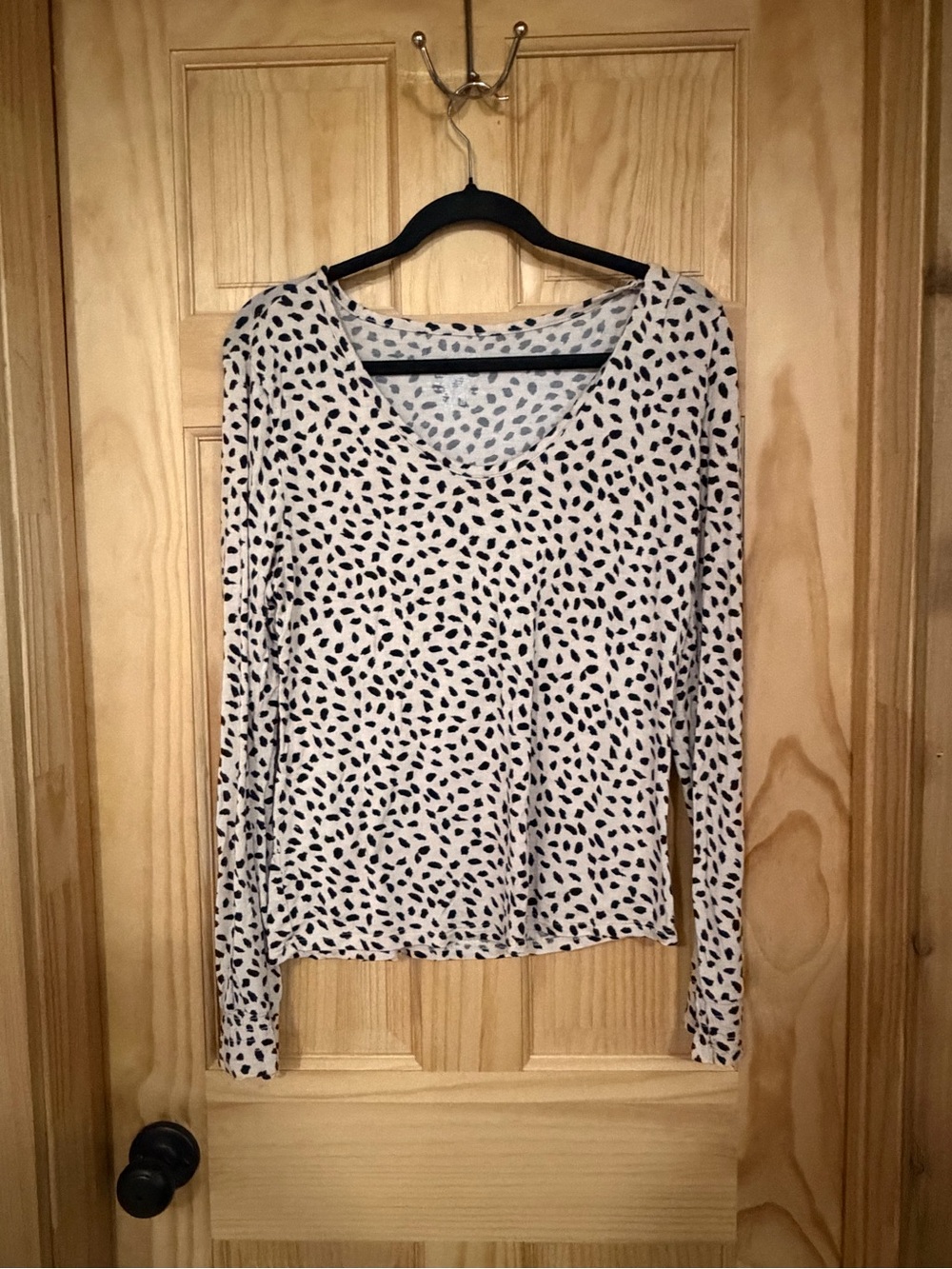 Leopard Scoop Neck Long Sleeve